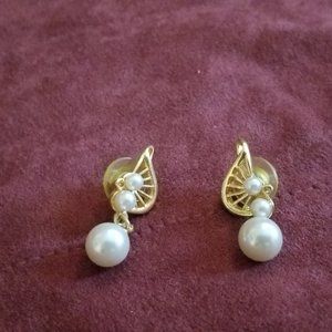 Park Lane faux pearl earrings